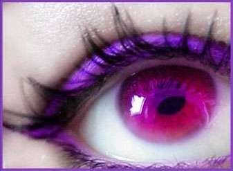 oeil violet